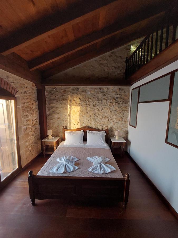 Volakas Beachfront Suites レティムノ エクステリア 写真