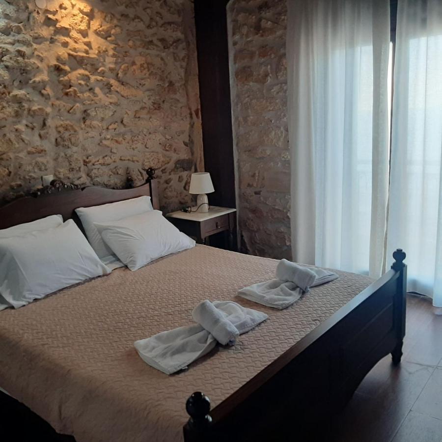 Volakas Beachfront Suites レティムノ エクステリア 写真